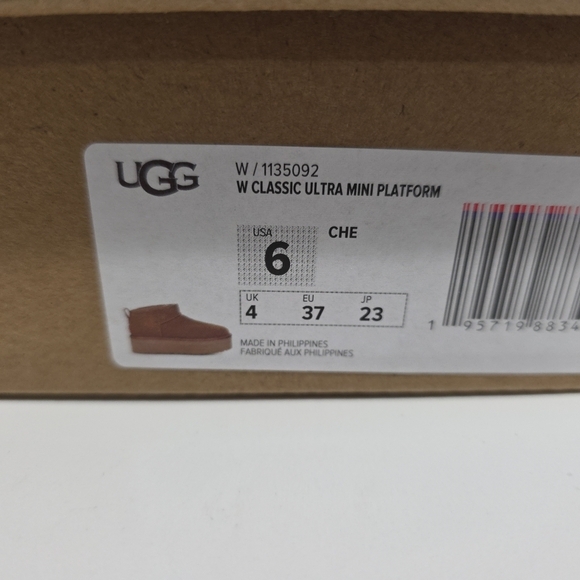 UGG Classic Ultra Mini Platform Chestnut Shoe Box Sz 6 US BOX ONLY - Picture 2 of 5